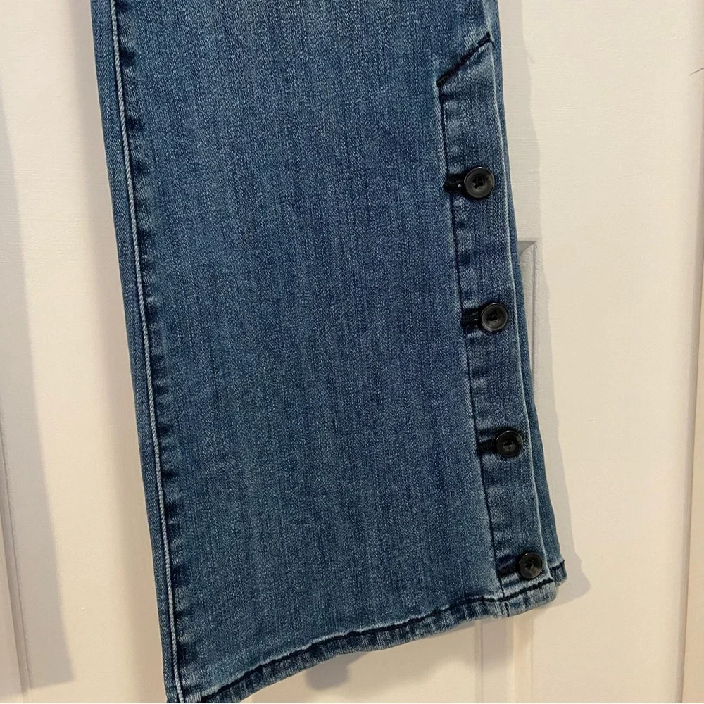 Anthropologie Pilcro High Rise Bootcut Jeans in Light Wash - Picture 6 of 8